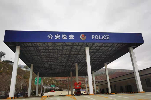 丹东网架结构屋顶